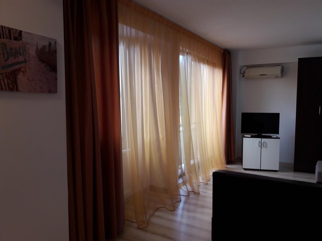 Studio Adina Apartment