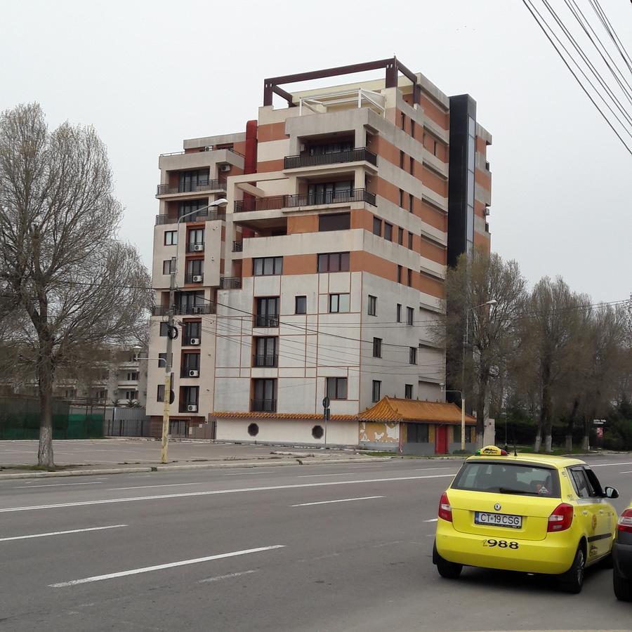 Studio Adina Apartment